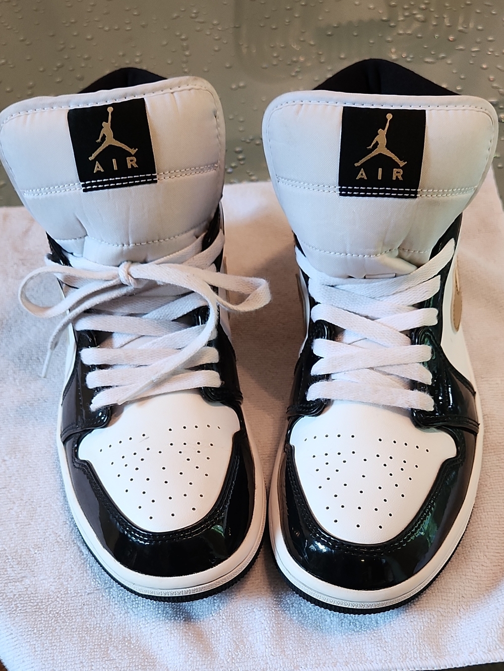 Jordan Kids' High-Top Sneakers — White & Black with Gold Jumpman